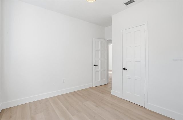 1429 E PARK CIRCLE, Tampa, FL 33604