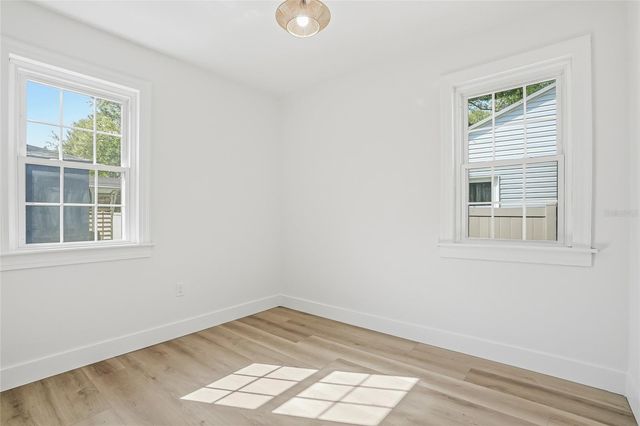 1429 E PARK CIRCLE, Tampa, FL 33604