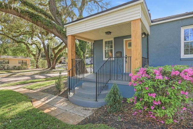 1429 E PARK CIRCLE, Tampa, FL 33604