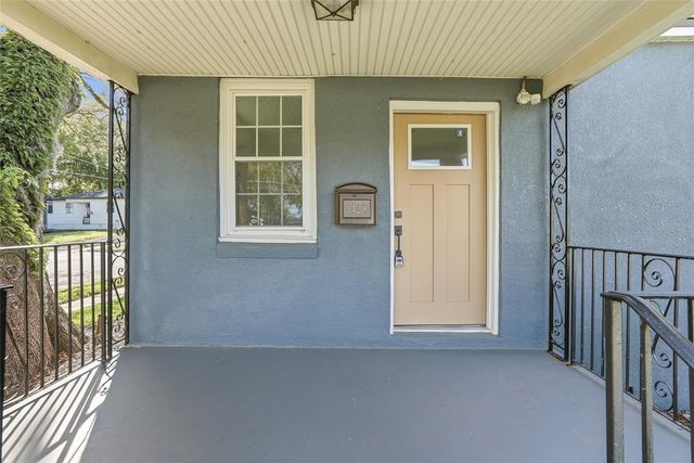 1429 E PARK CIRCLE, Tampa, FL 33604