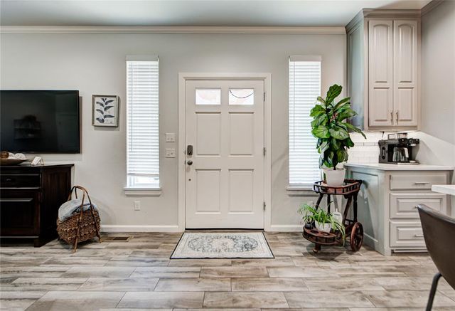 4401 N Central Road, Bethany, OK 73008