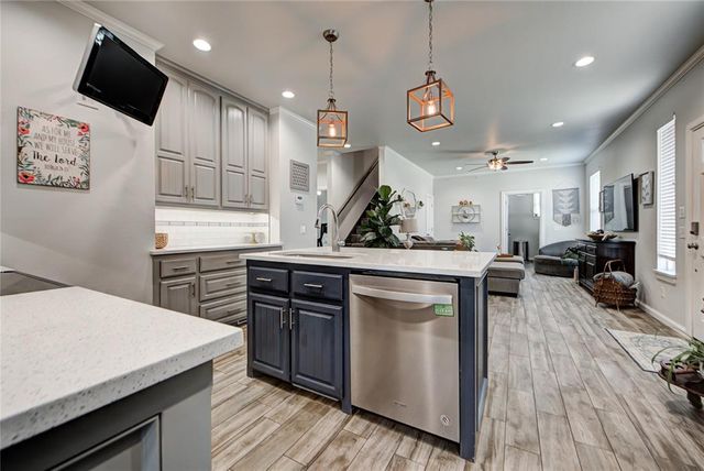 4401 N Central Road, Bethany, OK 73008