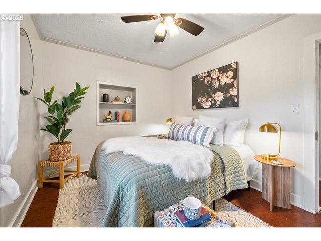 6208 Ne 33RD Ave, Portland, OR 97211