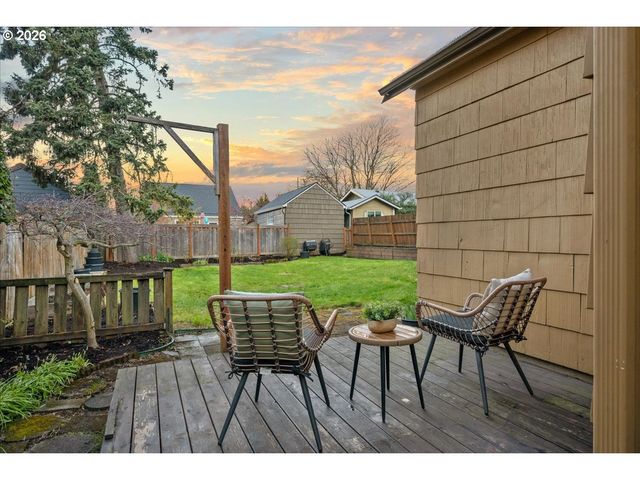 6208 Ne 33RD Ave, Portland, OR 97211