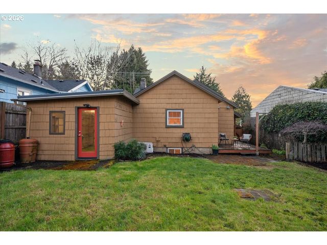 6208 Ne 33RD Ave, Portland, OR 97211