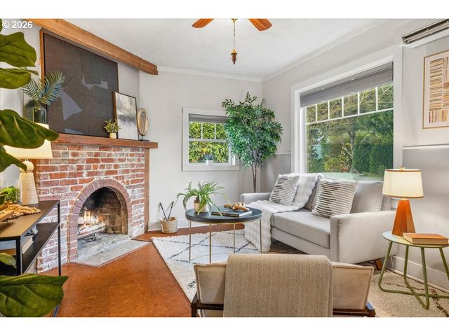 6208 Ne 33RD Ave, Portland, OR 97211