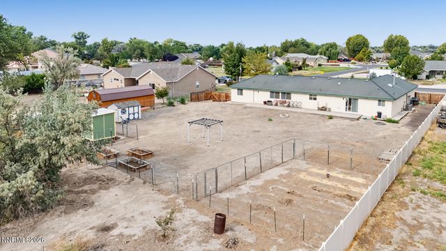 195 River Village Drive, Fallon, NV 89406