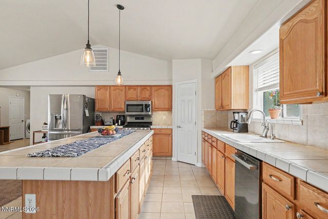 195 River Village Drive, Fallon, NV 89406