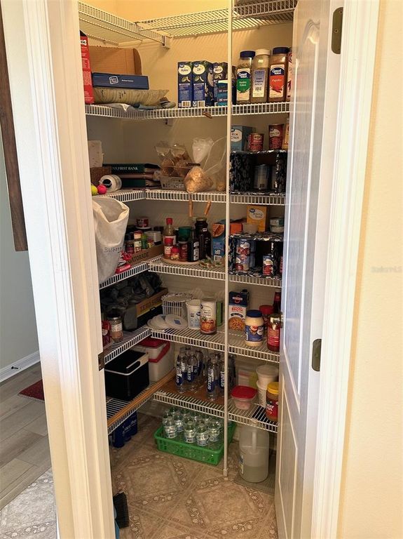 Image 14 of property listing at 251 W REXFORD DRIVE, Beverly Hills, FL 34465