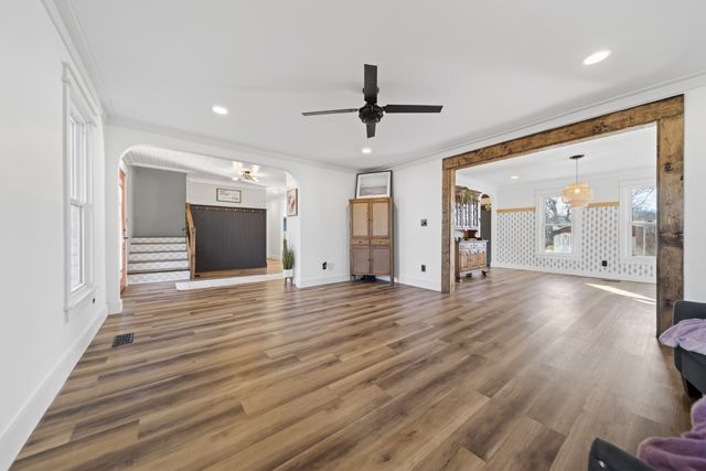 322 Shun Pike, Cottontown, TN 37048