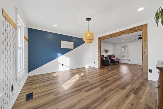 322 Shun Pike, Cottontown, TN 37048