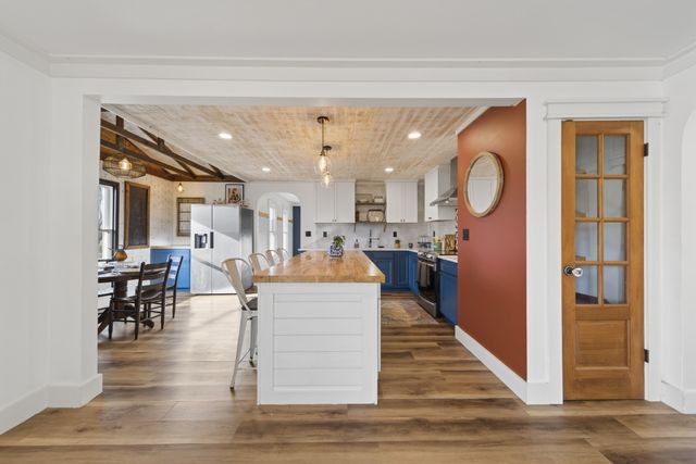 322 Shun Pike, Cottontown, TN 37048