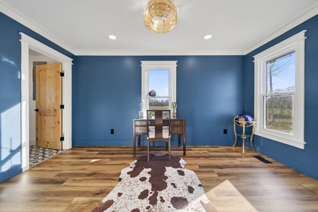 322 Shun Pike, Cottontown, TN 37048