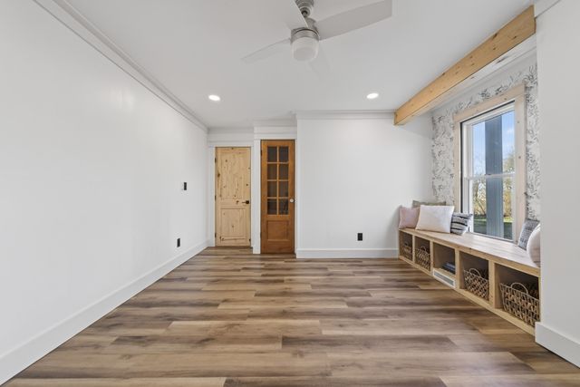 322 Shun Pike, Cottontown, TN 37048