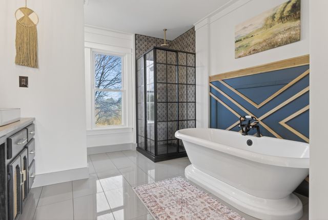 322 Shun Pike, Cottontown, TN 37048