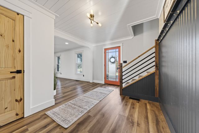 322 Shun Pike, Cottontown, TN 37048