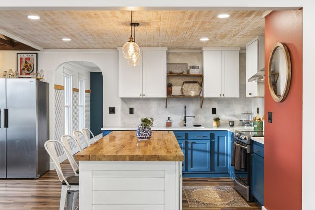 322 Shun Pike, Cottontown, TN 37048