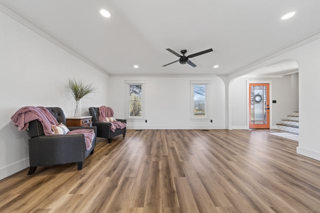 322 Shun Pike, Cottontown, TN 37048