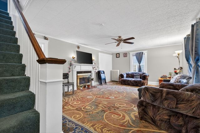 75 Alden St, Lynn, MA 01902