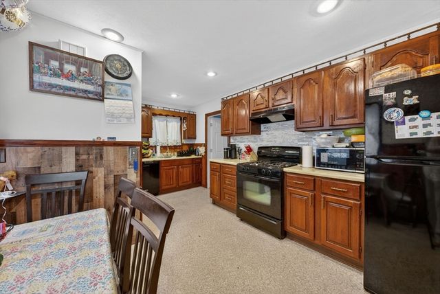 75 Alden St, Lynn, MA 01902
