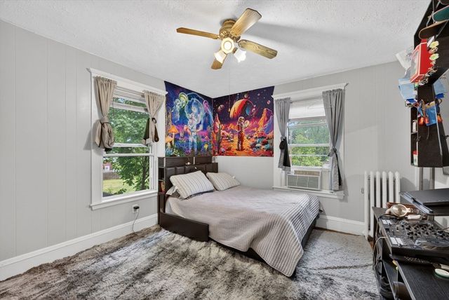 75 Alden St, Lynn, MA 01902
