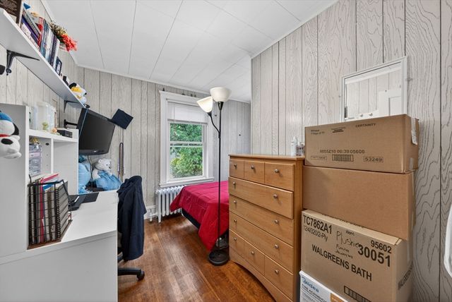 75 Alden St, Lynn, MA 01902
