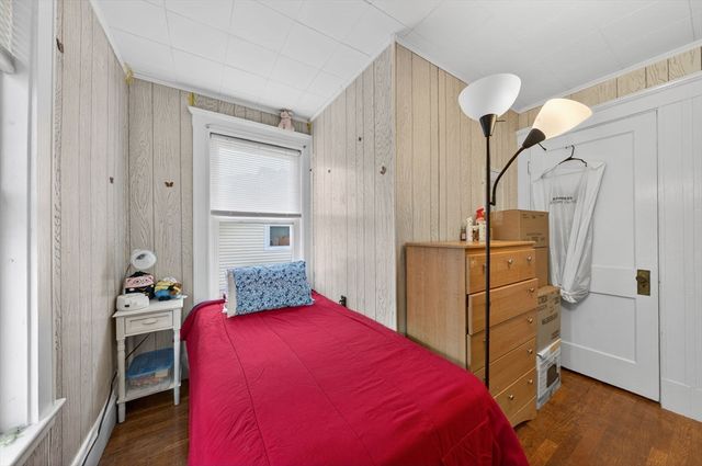 75 Alden St, Lynn, MA 01902