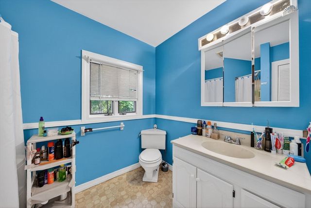 75 Alden St, Lynn, MA 01902