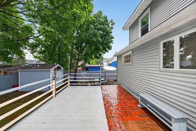 75 Alden St, Lynn, MA 01902