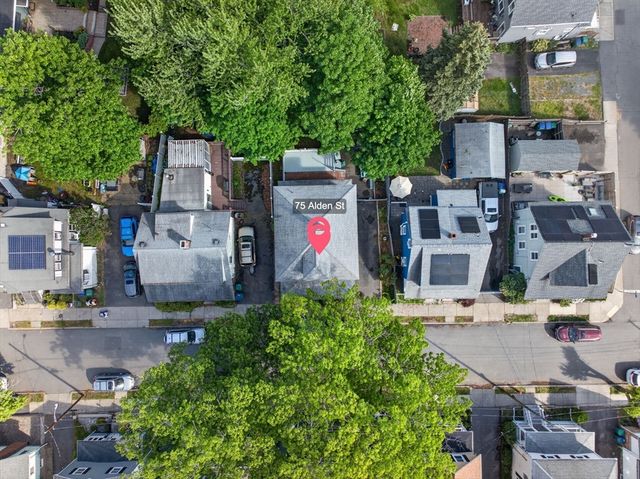 75 Alden St, Lynn, MA 01902
