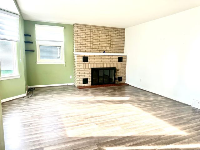 2209 Berry Avenue, Ottawa, IL 61350