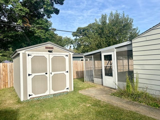 2209 Berry Avenue, Ottawa, IL 61350