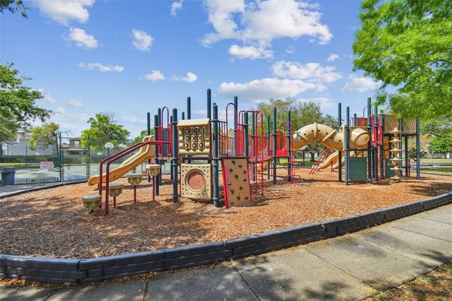 17500 GLENAPP DRIVE, Land O Lakes, FL 34638