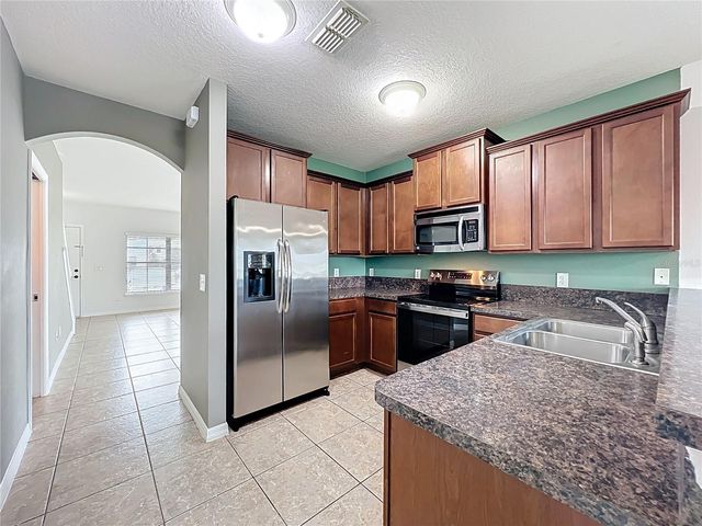 1360 WINDSOR LAKE CIRCLE, Sanford, FL 32773