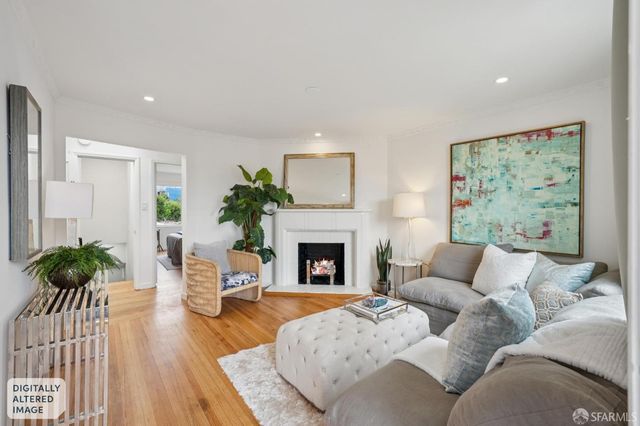 1320 Hawes Street, San Francisco, CA 94124