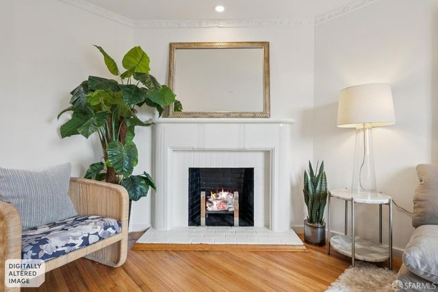 1320 Hawes Street, San Francisco, CA 94124