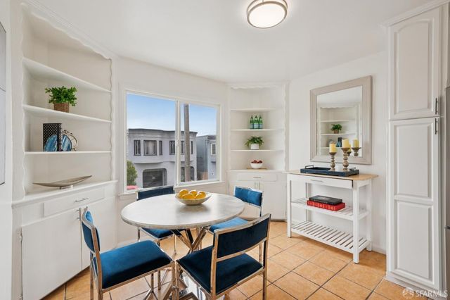 1320 Hawes Street, San Francisco, CA 94124