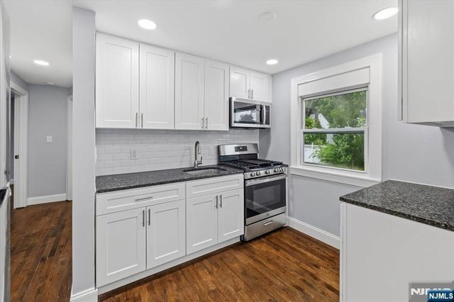 3-17 31st Street, Fair Lawn, NJ 07410