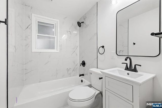 3-17 31st Street, Fair Lawn, NJ 07410