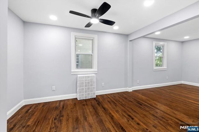 3-17 31st Street, Fair Lawn, NJ 07410