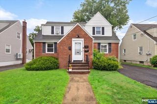 3-17 31st Street, Fair Lawn, NJ 07410