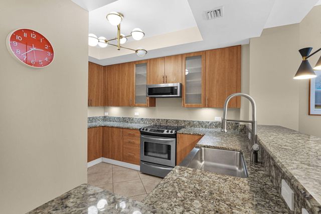 2601 NE 14th Avenue 115, Wilton Manors, FL 33334