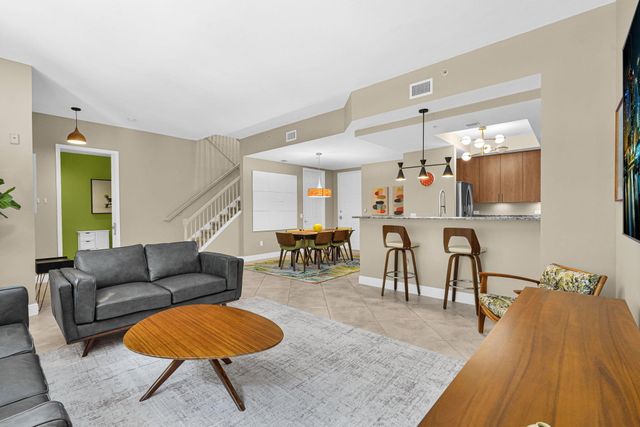 2601 NE 14th Avenue 115, Wilton Manors, FL 33334