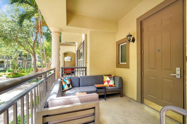 2601 NE 14th Avenue 115, Wilton Manors, FL 33334