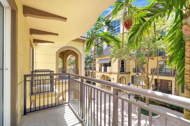2601 NE 14th Avenue 115, Wilton Manors, FL 33334