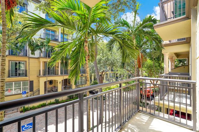 2601 NE 14th Avenue 115, Wilton Manors, FL 33334