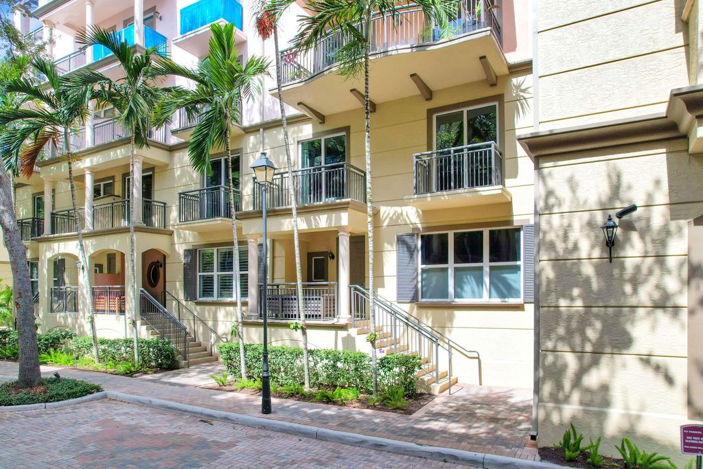 2601 NE 14th Avenue 115, Wilton Manors, FL 33334