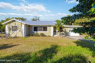 452 Laurie Street, Melbourne, FL 32935