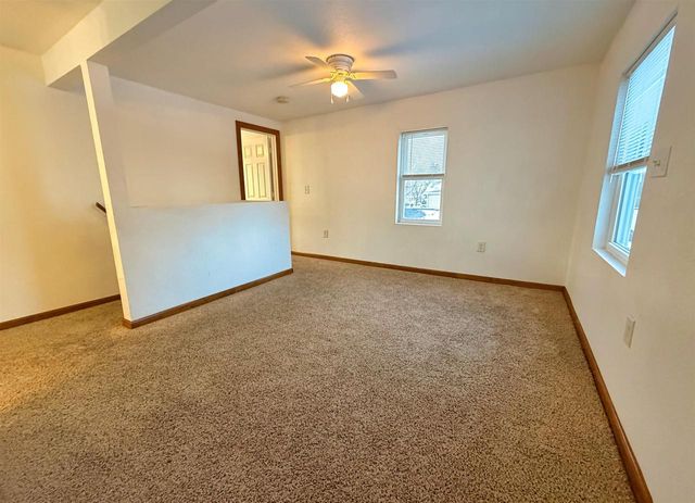 926 EASTMAN STREET, Oshkosh, WI 54901