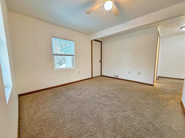 926 EASTMAN STREET, Oshkosh, WI 54901